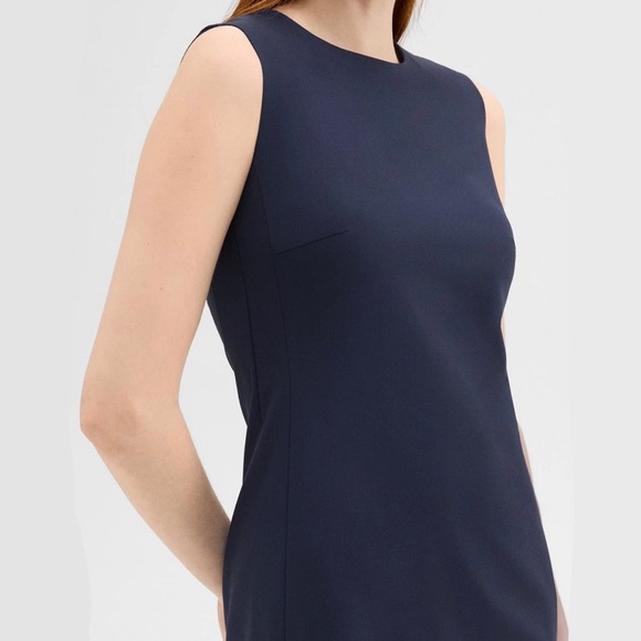 NWT Theory Betty 2B Sleeveless Fitted Sheath Dress Sz 8 Navy Blue Wool - Picture 2 of 6